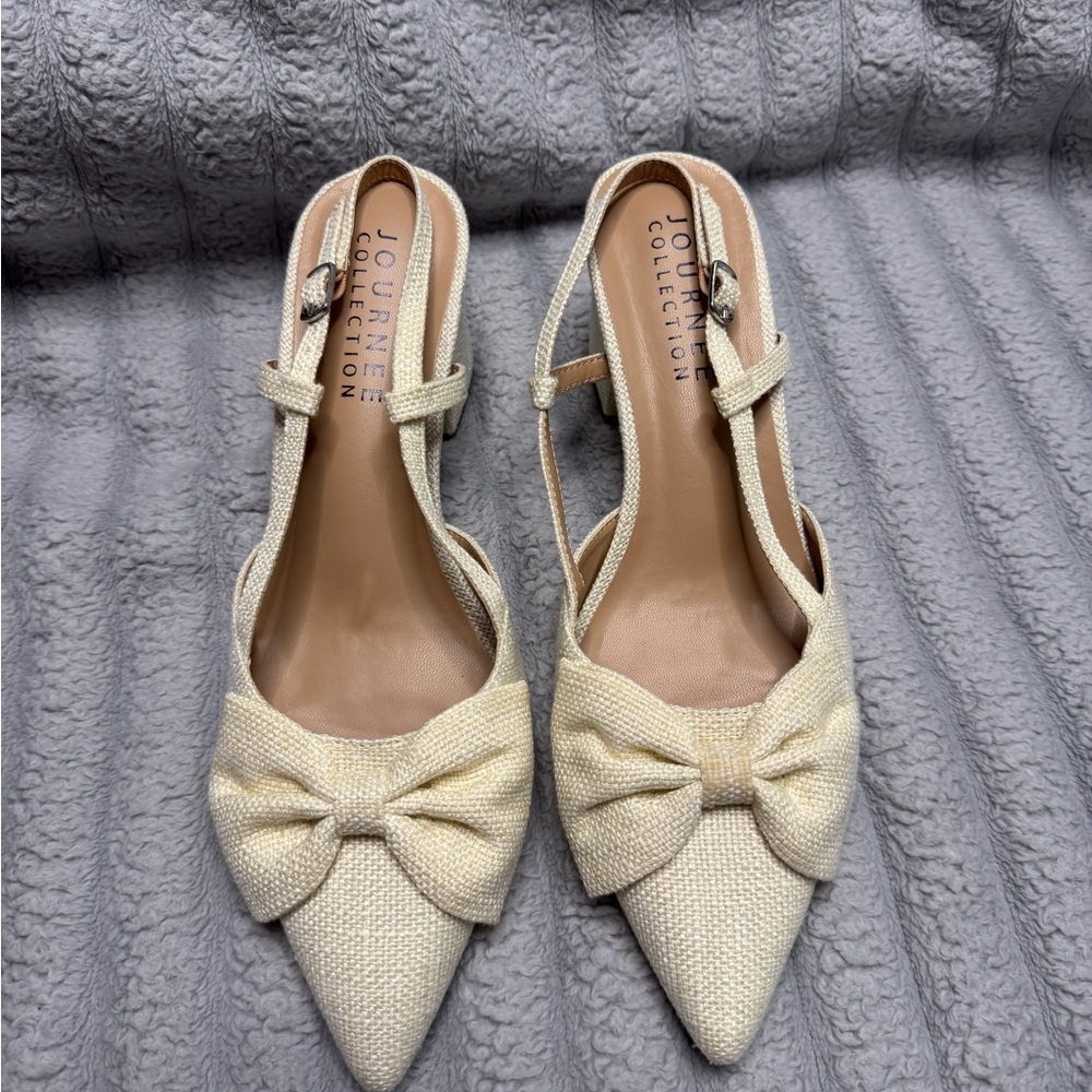Journee Collection Cream Bow Slingback Heels